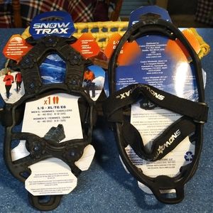 Snow Trax two pair